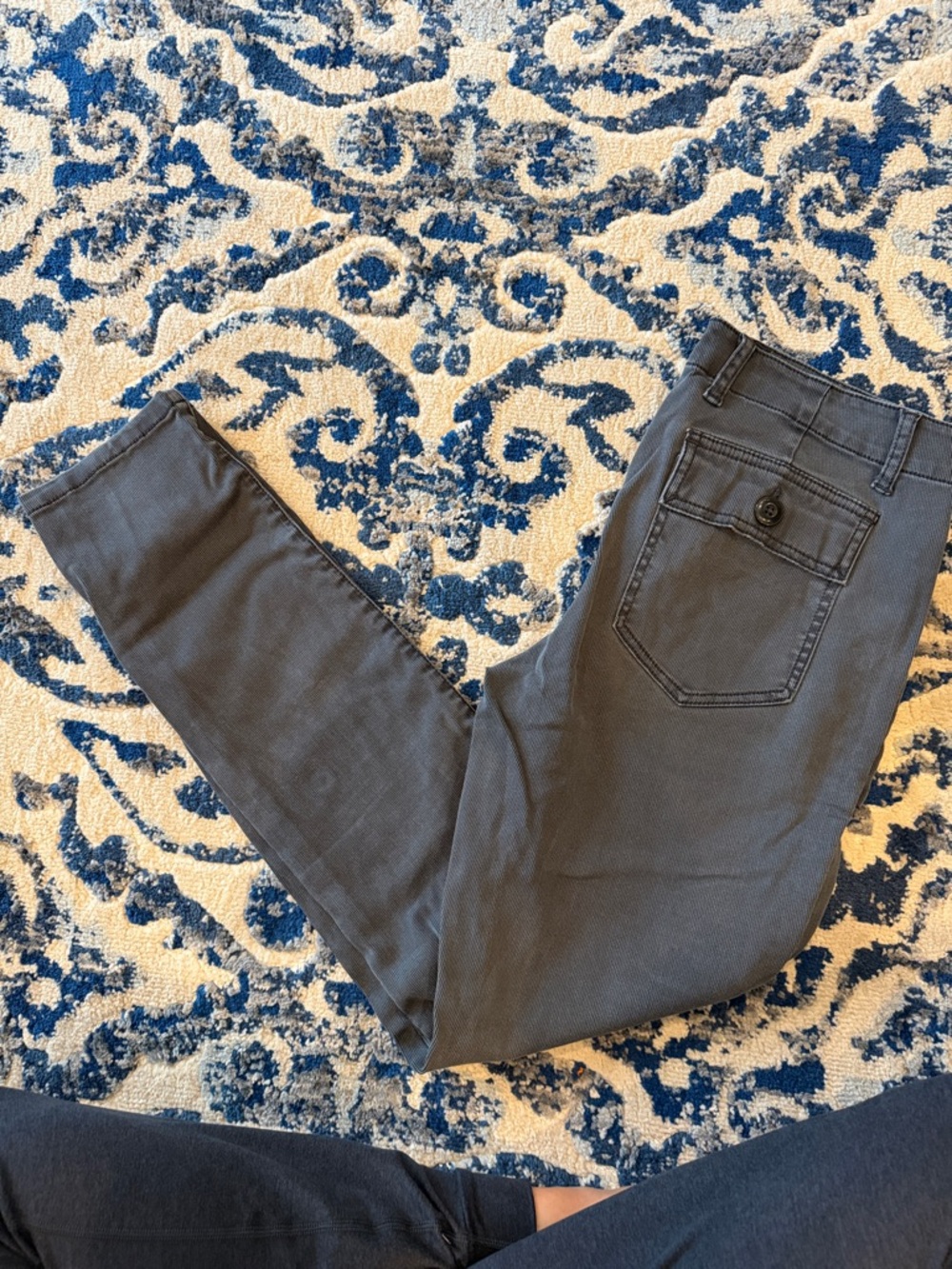 CAbi Women’s Skinny Jeans in Charcoal Gray